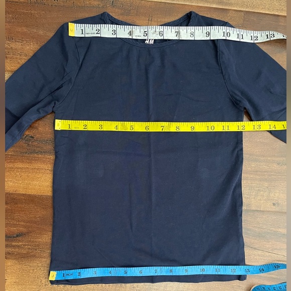 H&M Navy Blue Long Sleeve Girl Blouse- Top- T-Shirt - Picture 3 of 9